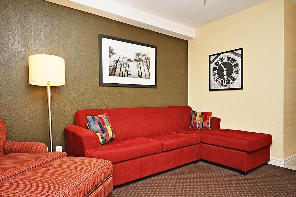 Fairfield Inn & Suites By Marriott Ottawa Kanata Номер фото
